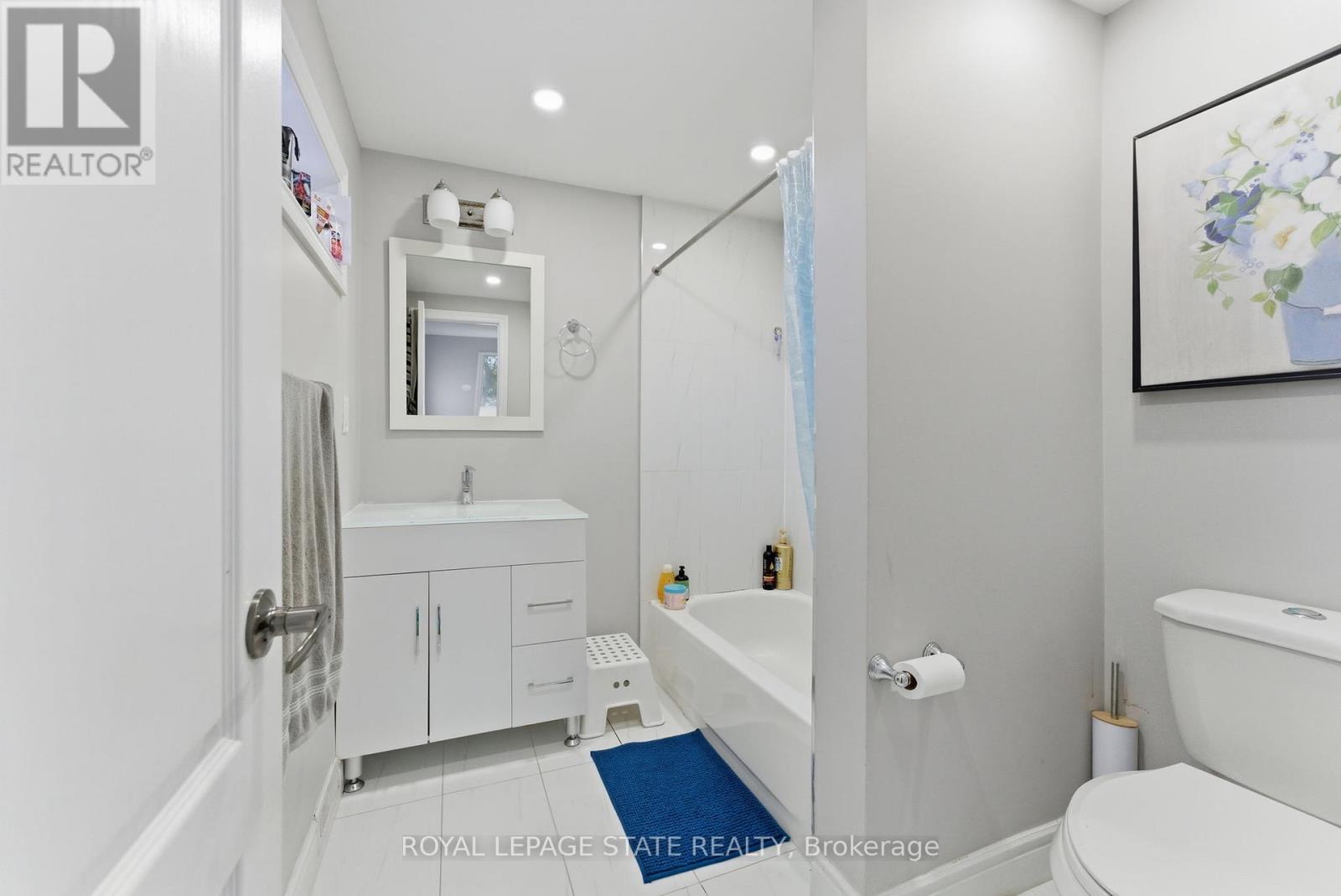 1 - 425 Upper Gage Avenue, Hamilton, Ontario  L8V 4H8 - Photo 22 - X12461500