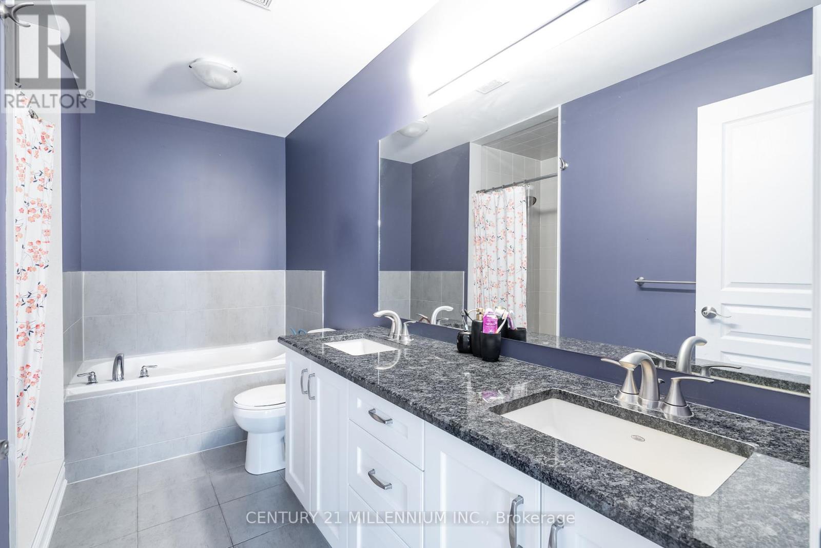399 Erie Avenue, Brantford, Ontario  N3S 0E6 - Photo 25 - X12461512