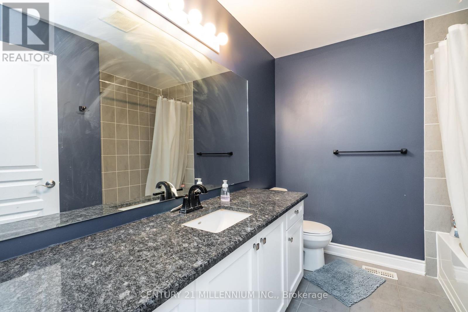 399 Erie Avenue, Brantford, Ontario  N3S 0E6 - Photo 30 - X12461512