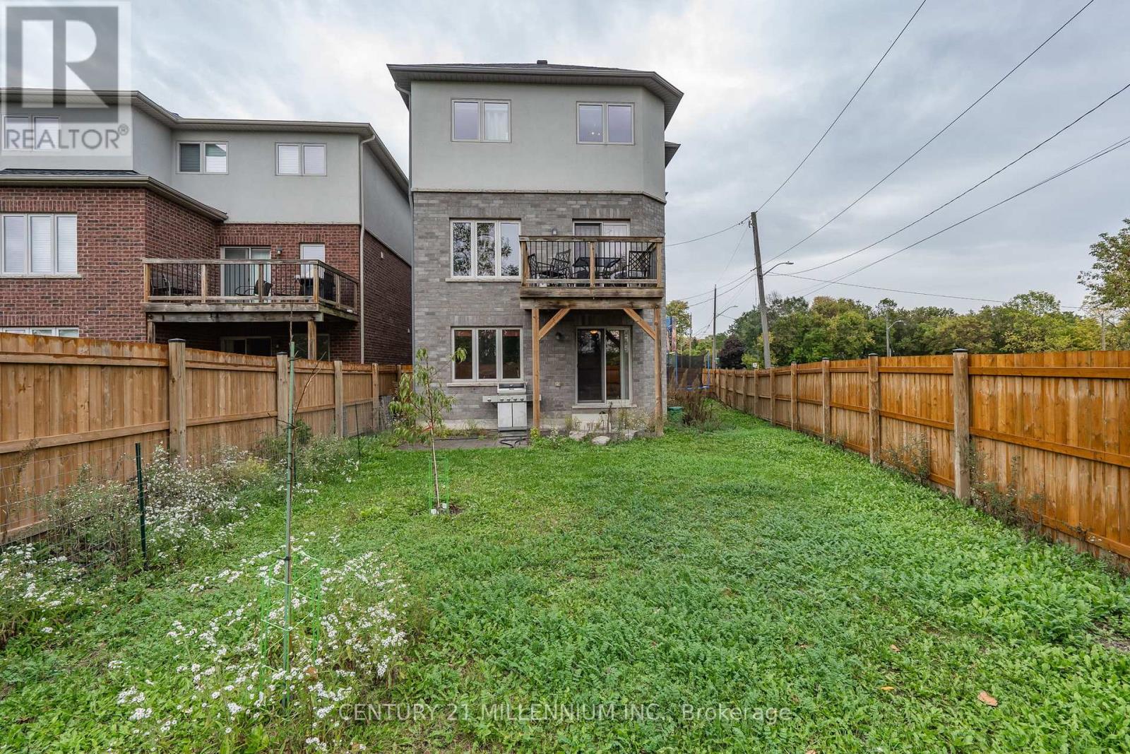 399 Erie Avenue, Brantford, Ontario  N3S 0E6 - Photo 42 - X12461512