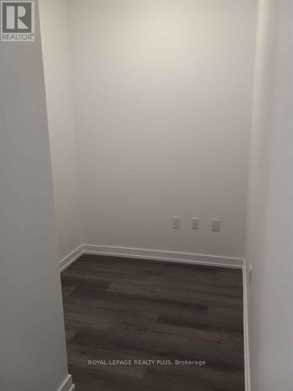 219 - 5055 Greenlane Road, Lincoln, Ontario  L3J 2J3 - Photo 8 - X12461514