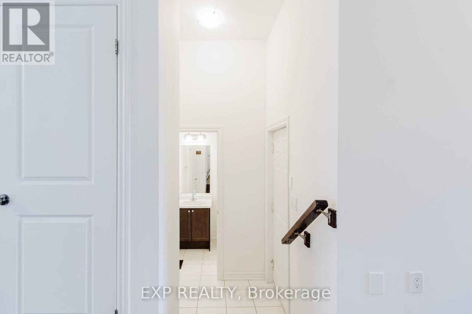 67 Bilanski Farm Road, Brantford, Ontario  N3S 0J6 - Photo 5 - X12461549