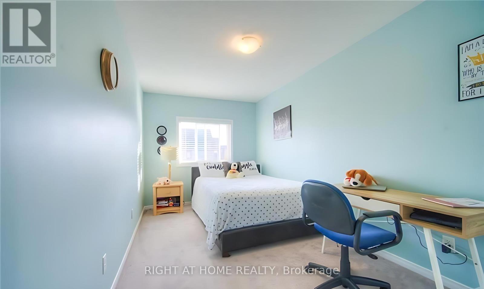 4 Meadowridge Street, Kitchener, Ontario  N2P 0E2 - Photo 11 - X12461553