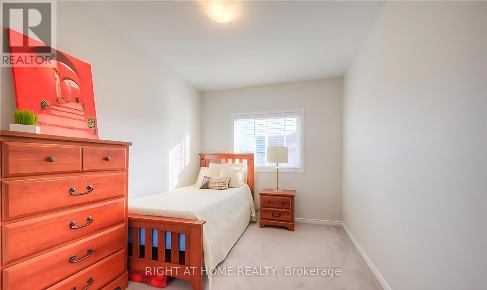 4 Meadowridge Street, Kitchener, Ontario  N2P 0E2 - Photo 13 - X12461553