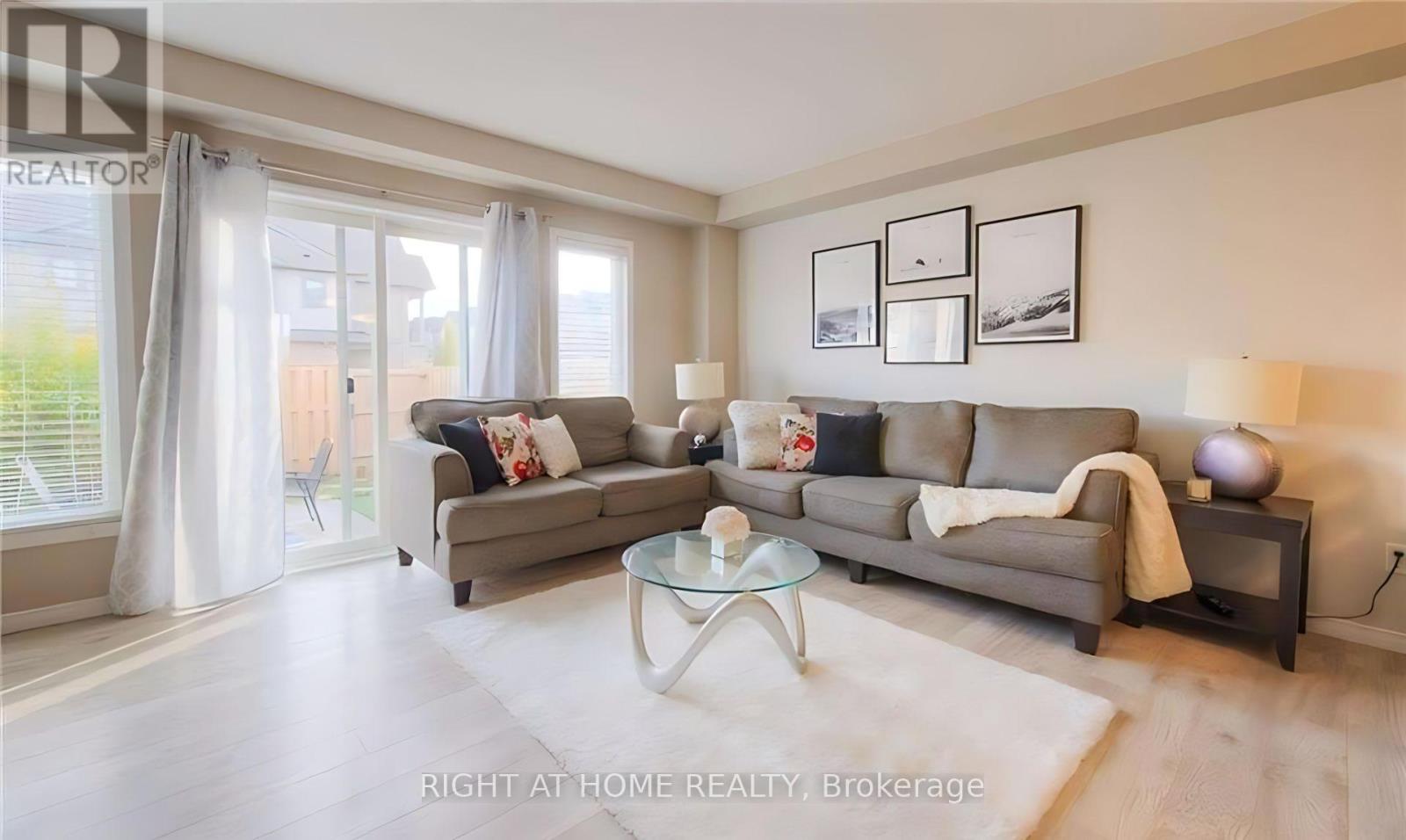 4 Meadowridge Street, Kitchener, Ontario  N2P 0E2 - Photo 7 - X12461553