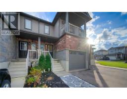 4 MEADOWRIDGE STREET, Kitchener, Ontario