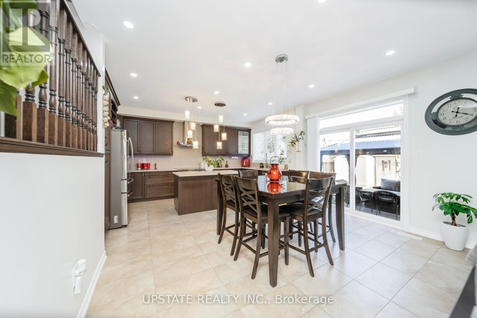 331 Powell Road, Brantford, Ontario  N3T 0J8 - Photo 13 - X12461565