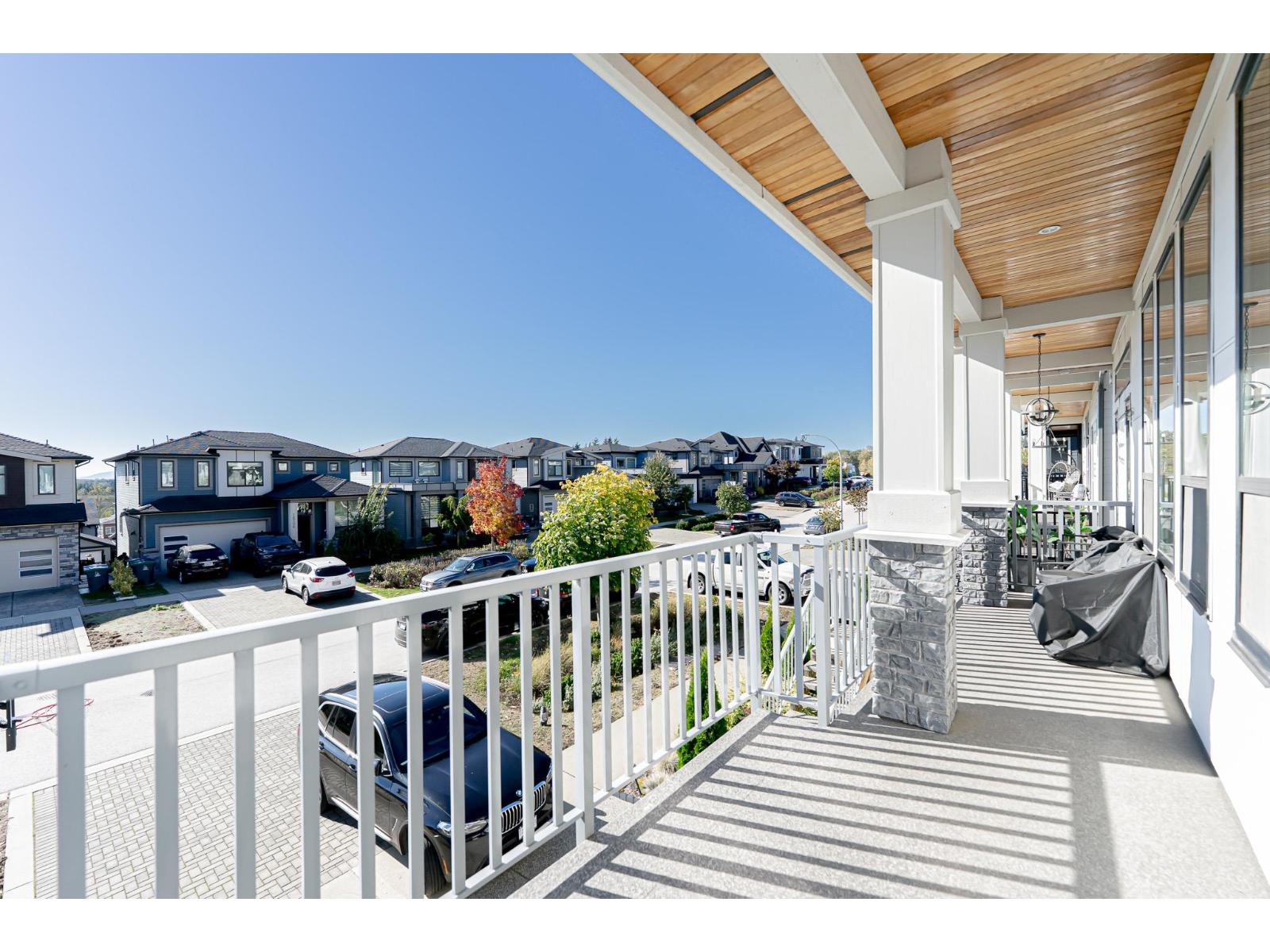 16755 16a Avenue, Surrey, British Columbia  V3Z 0B4 - Photo 18 - R3058127