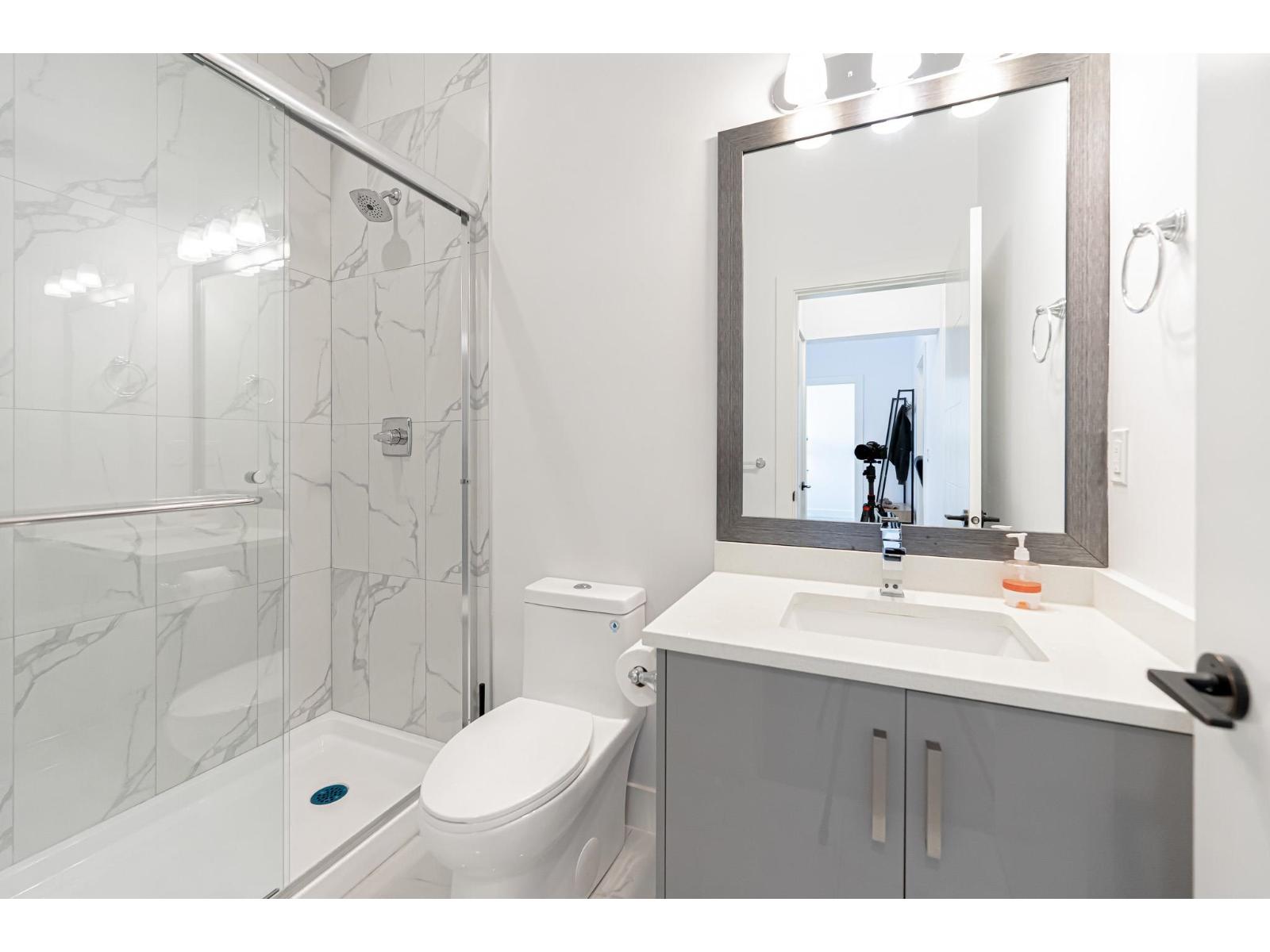 16755 16a Avenue, Surrey, British Columbia  V3Z 0B4 - Photo 33 - R3058127