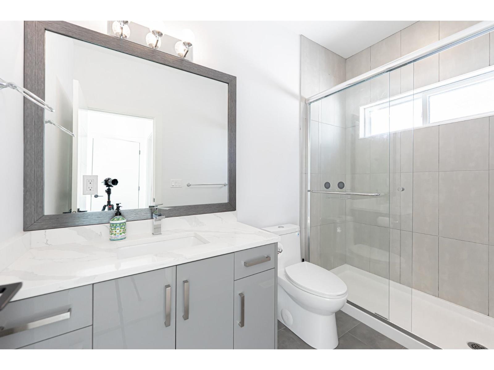 16755 16a Avenue, Surrey, British Columbia  V3Z 0B4 - Photo 27 - R3058127