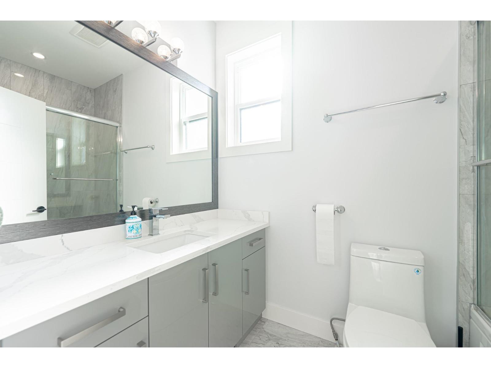 16755 16a Avenue, Surrey, British Columbia  V3Z 0B4 - Photo 30 - R3058127