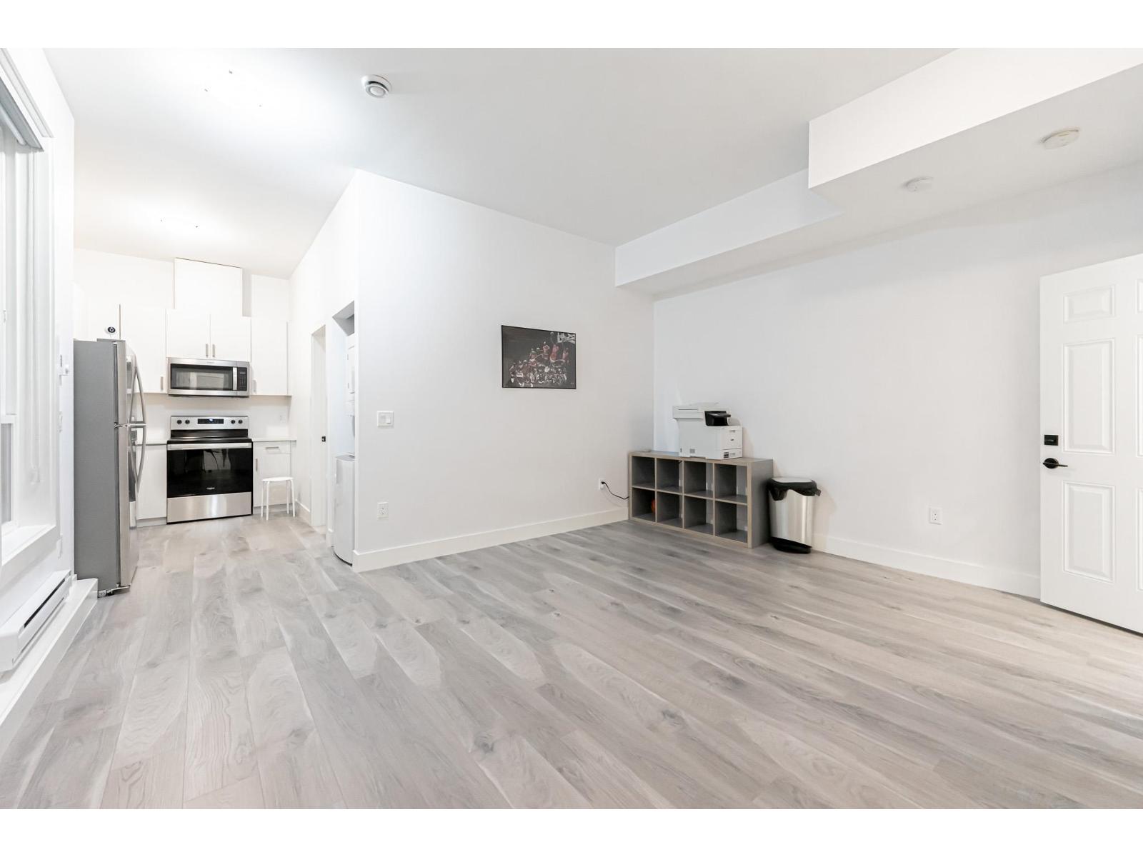 16755 16a Avenue, Surrey, British Columbia  V3Z 0B4 - Photo 35 - R3058127