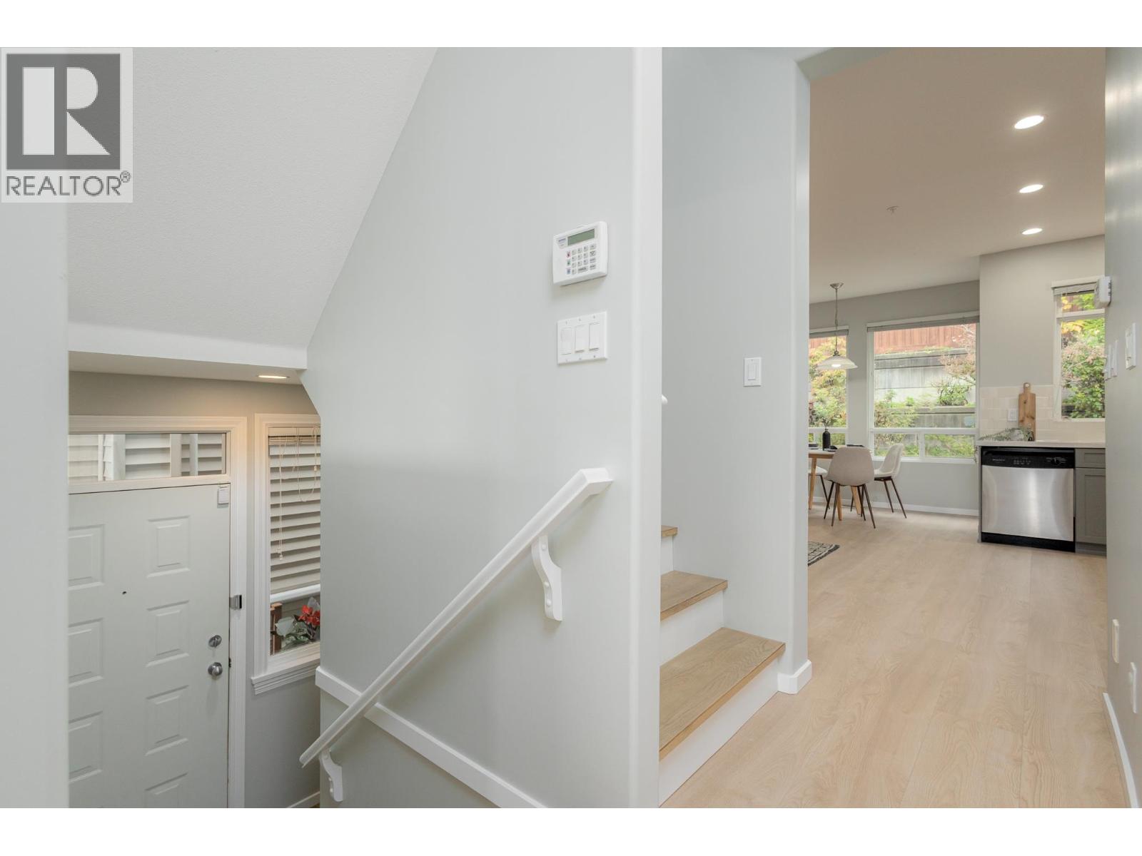 35 2381 Argue Street, Port Coquitlam, British Columbia  V3C 6P9 - Photo 10 - R3058209