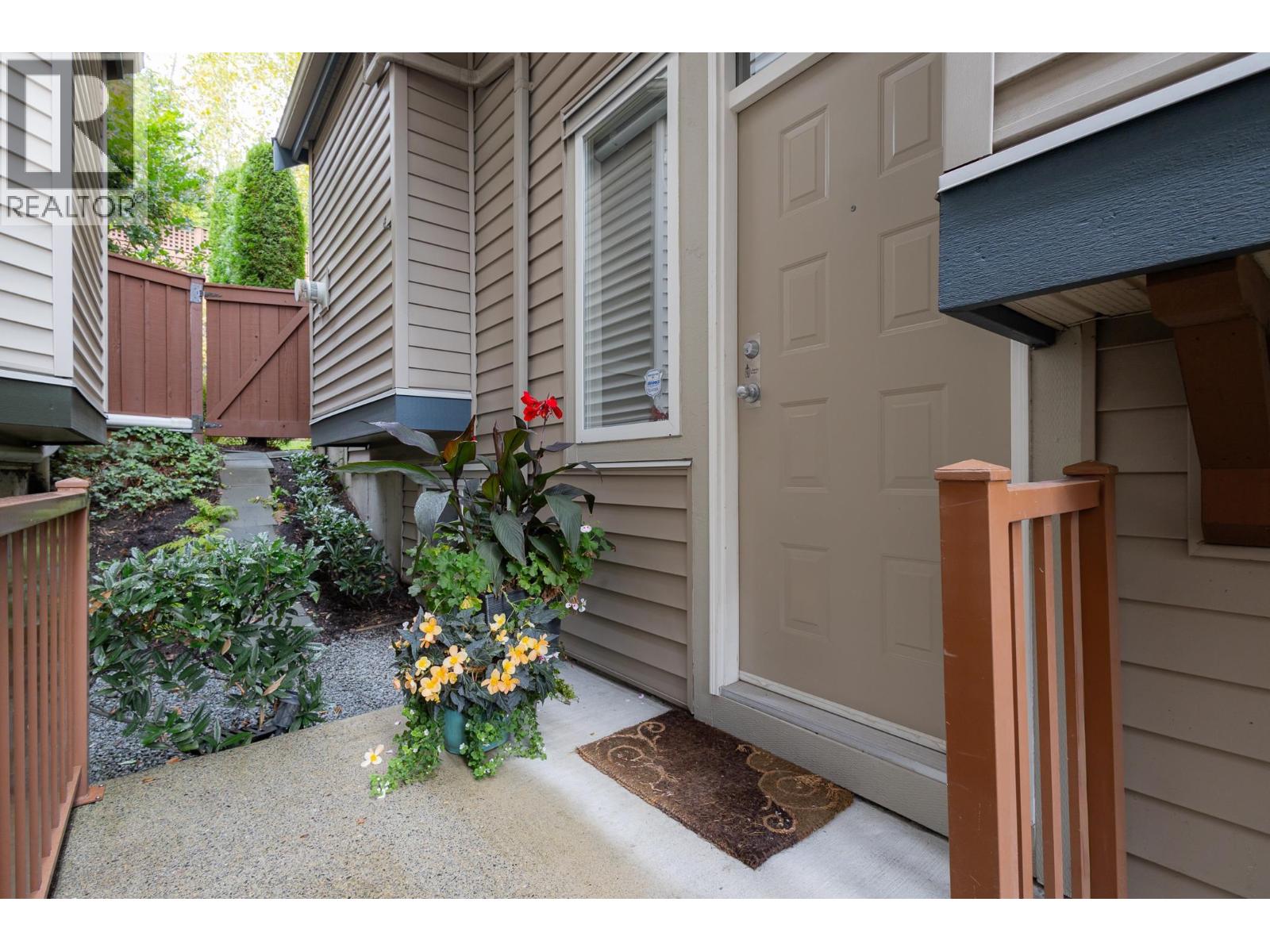 35 2381 Argue Street, Port Coquitlam, British Columbia  V3C 6P9 - Photo 33 - R3058209