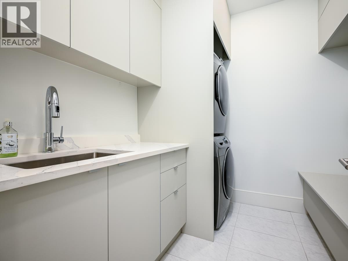 7268 Pandora Street, Burnaby, British Columbia  V5A 1B9 - Photo 26 - R3058084