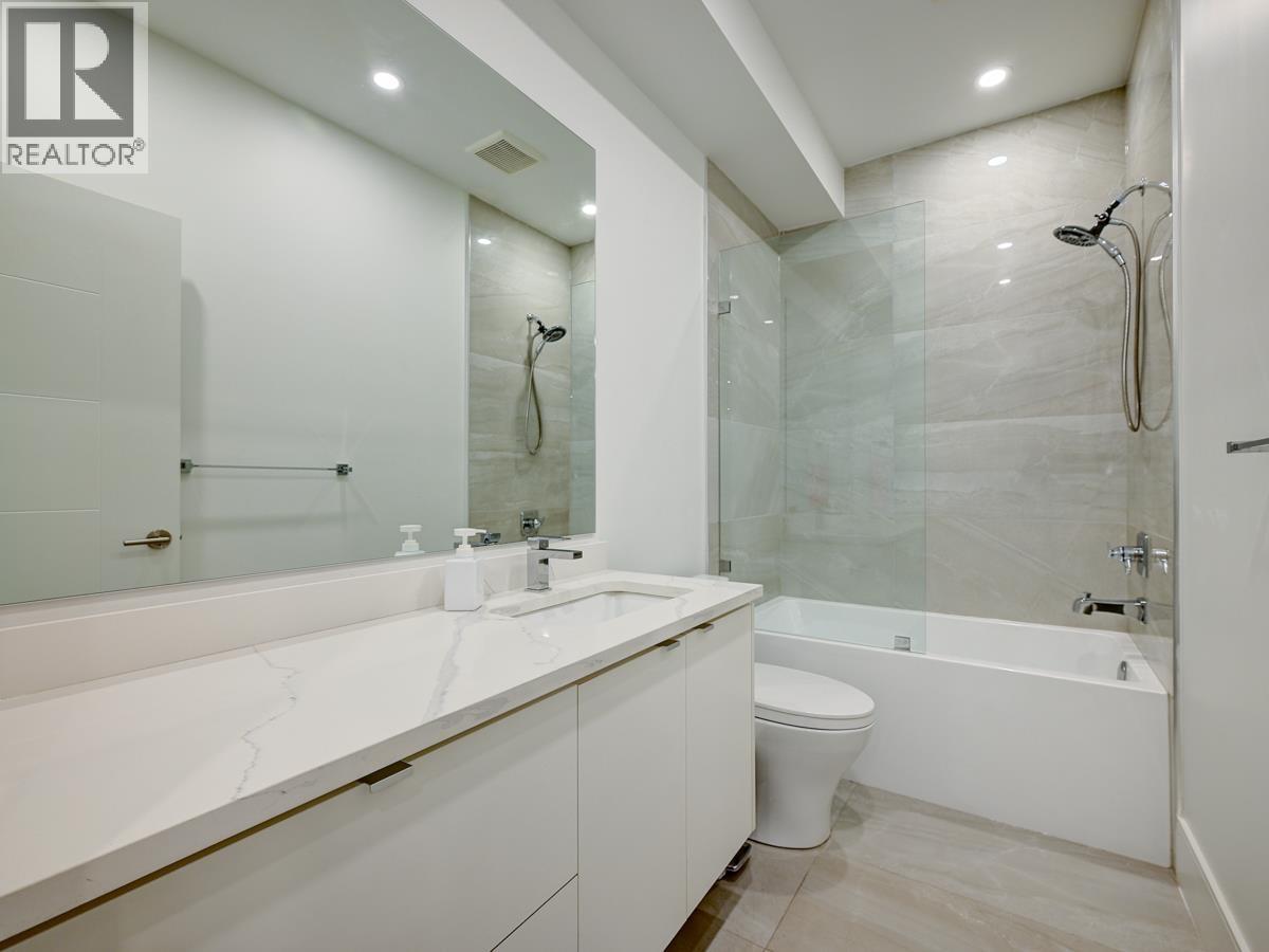 7268 Pandora Street, Burnaby, British Columbia  V5A 1B9 - Photo 30 - R3058084