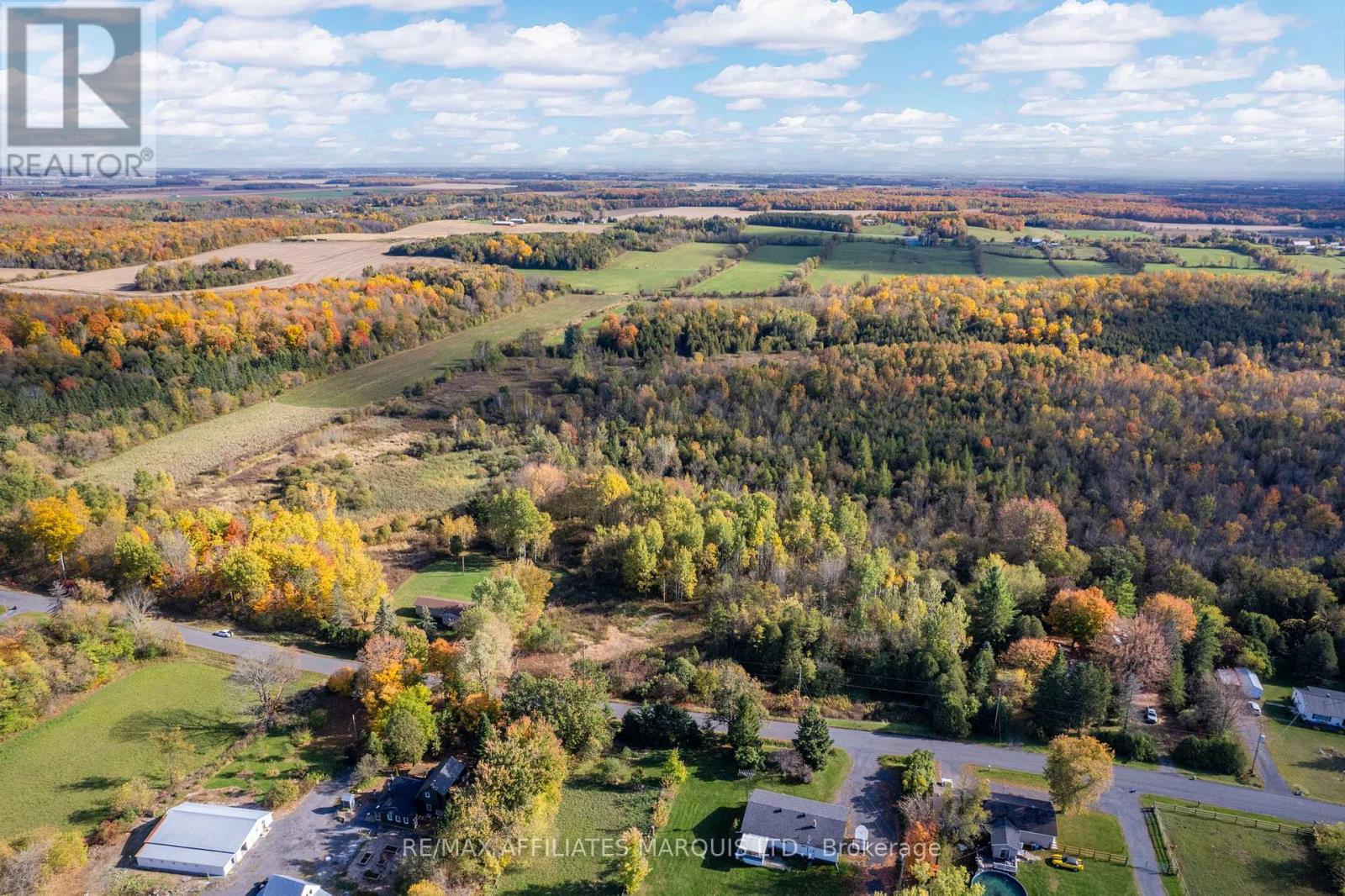 20188 Beaupre Road, South Glengarry, Ontario  K0C 1L0 - Photo 3 - X12461585