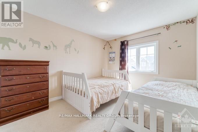 401 Foxhall Way, Ottawa, Ontario  K2M 0G1 - Photo 13 - X12459345