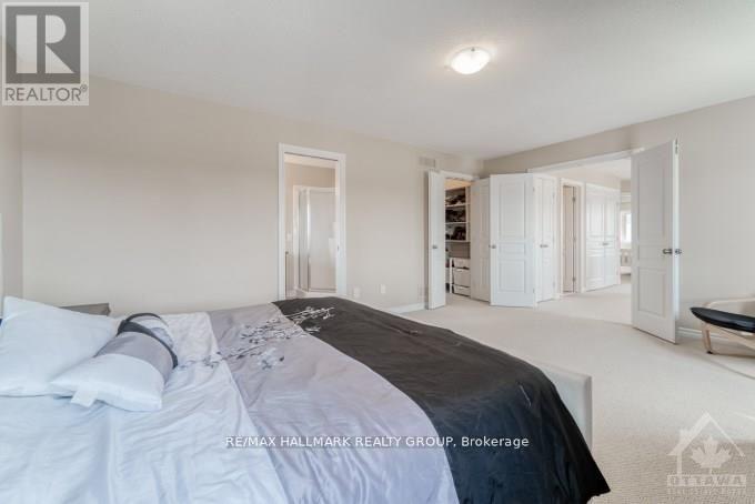 401 Foxhall Way, Ottawa, Ontario  K2M 0G1 - Photo 8 - X12459345