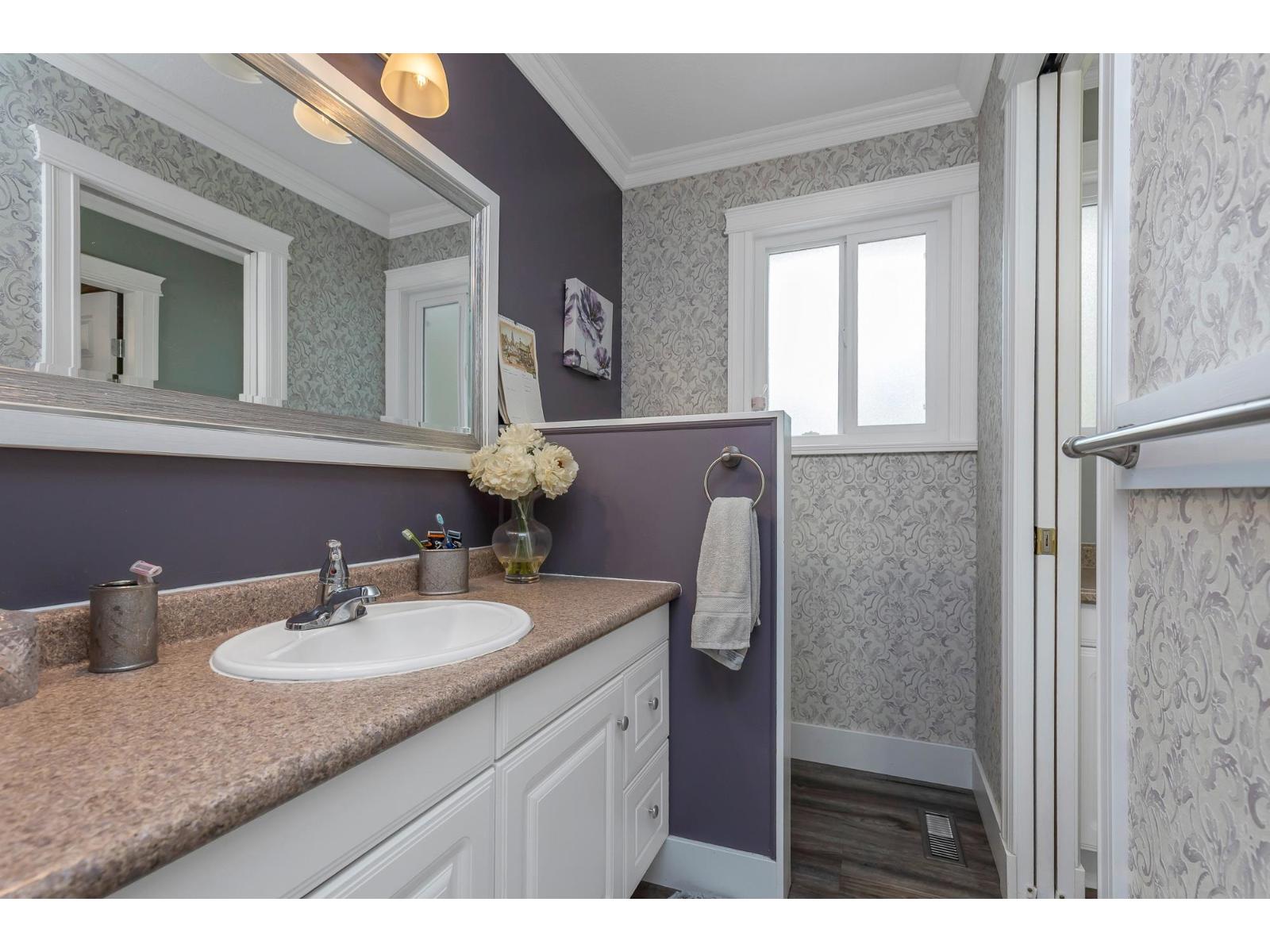 34632 Devon Crescent, Abbotsford, British Columbia  V2S 2X6 - Photo 13 - R3057765