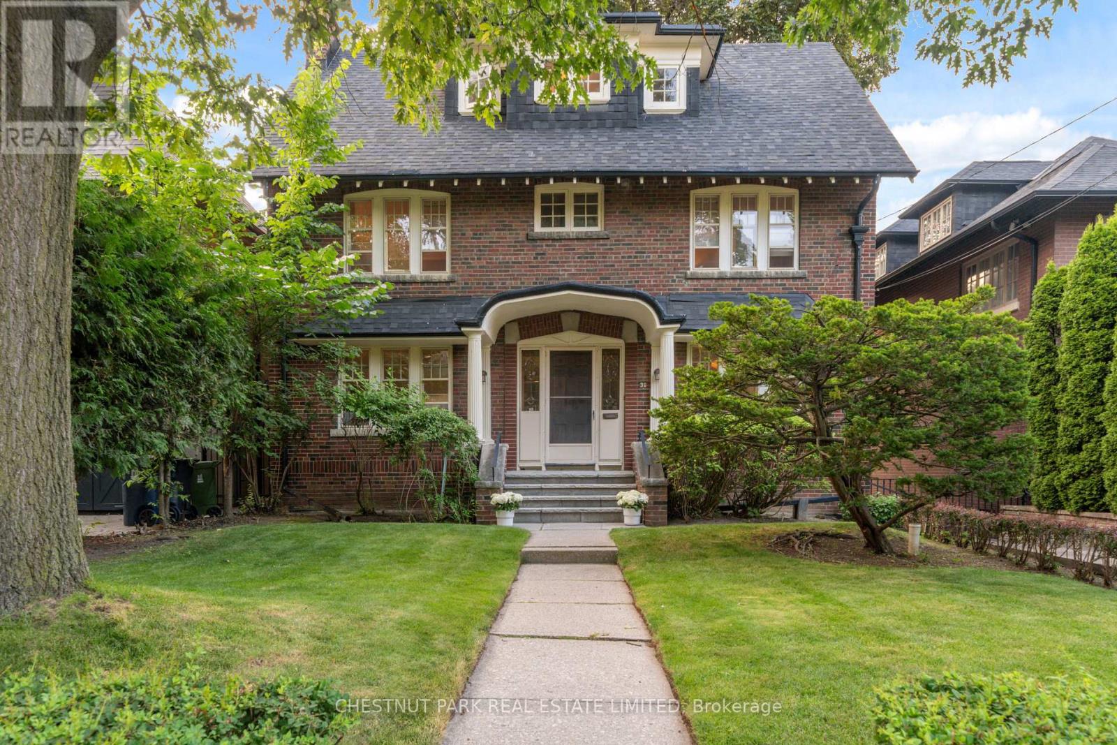 36 Glenview Avenue, Toronto, Ontario  M4R 1P6 - Photo 2 - C12461575