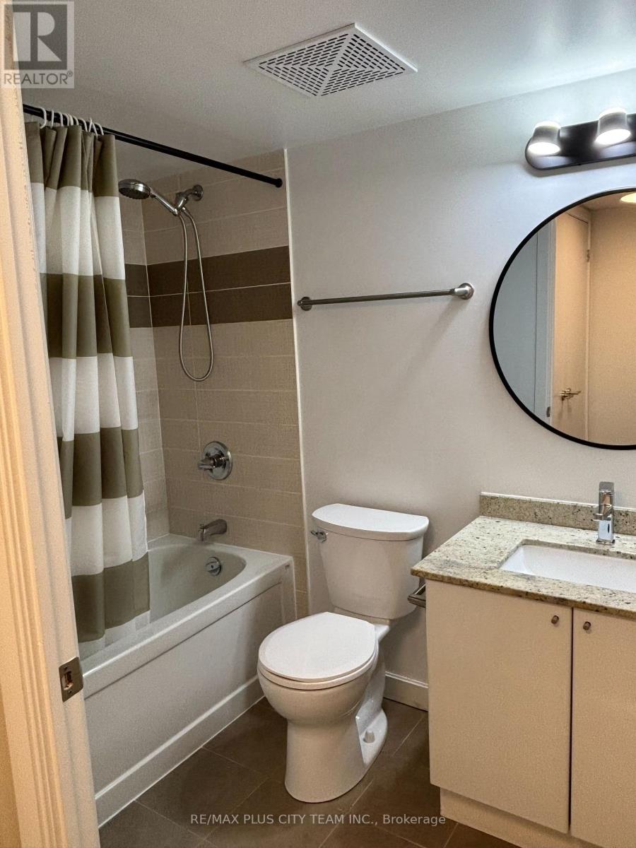 1105 - 33 Bay Street, Toronto, Ontario  M5J 2Z3 - Photo 10 - C12461588