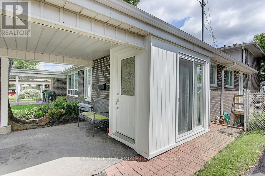 47 Bessarion Road, Toronto, Ontario  M2K 1H8 - Photo 3 - C12461594