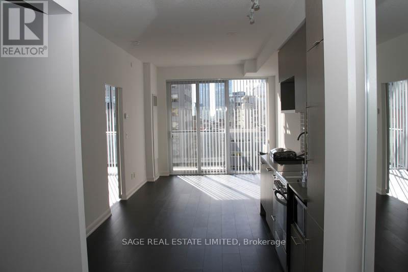 806 - 435 RICHMOND STREET W, Toronto, Ontario