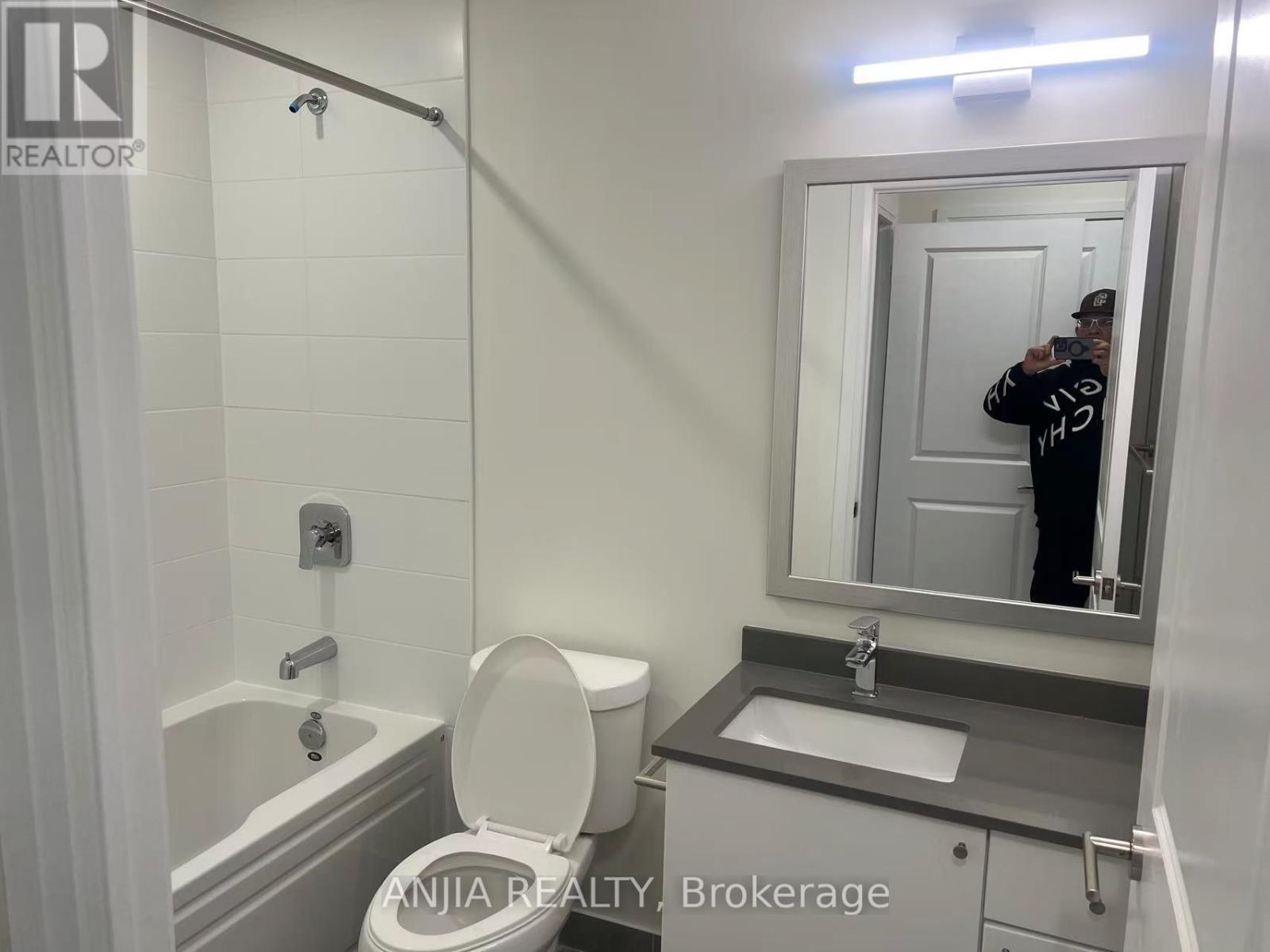 430 - 3270 Sheppard Avenue E, Toronto, Ontario  M1T 3K3 - Photo 5 - E12461601
