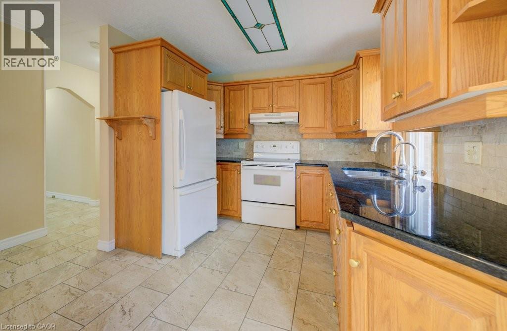492 Ephraim Street, Kitchener, Ontario  N2B 2C6 - Photo 10 - 40779071