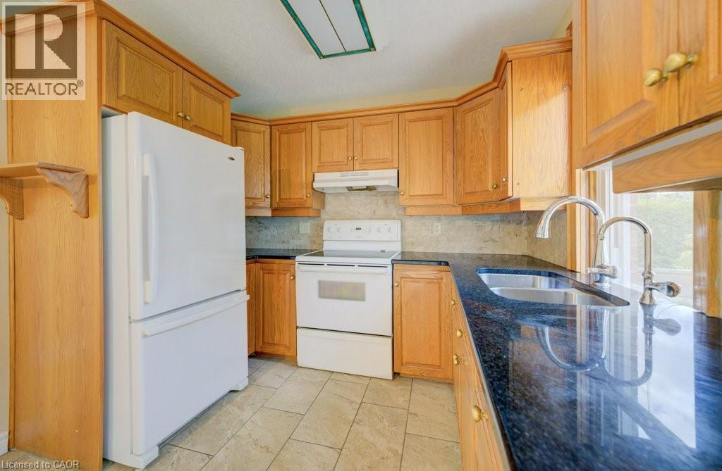 492 Ephraim Street, Kitchener, Ontario  N2B 2C6 - Photo 12 - 40779071