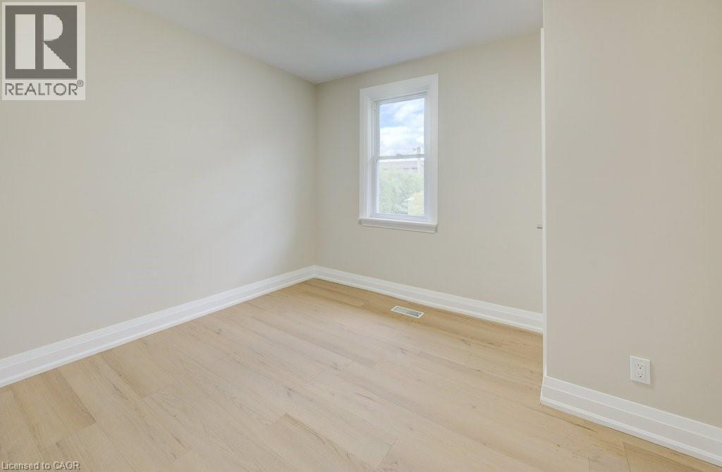 492 Ephraim Street, Kitchener, Ontario  N2B 2C6 - Photo 20 - 40779071