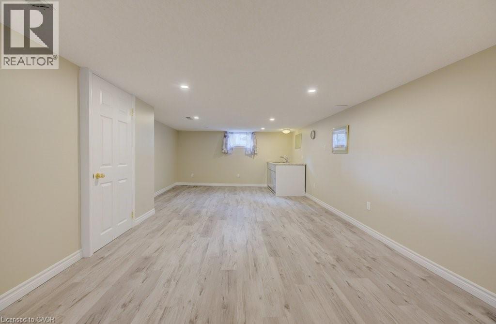 492 Ephraim Street, Kitchener, Ontario  N2B 2C6 - Photo 23 - 40779071