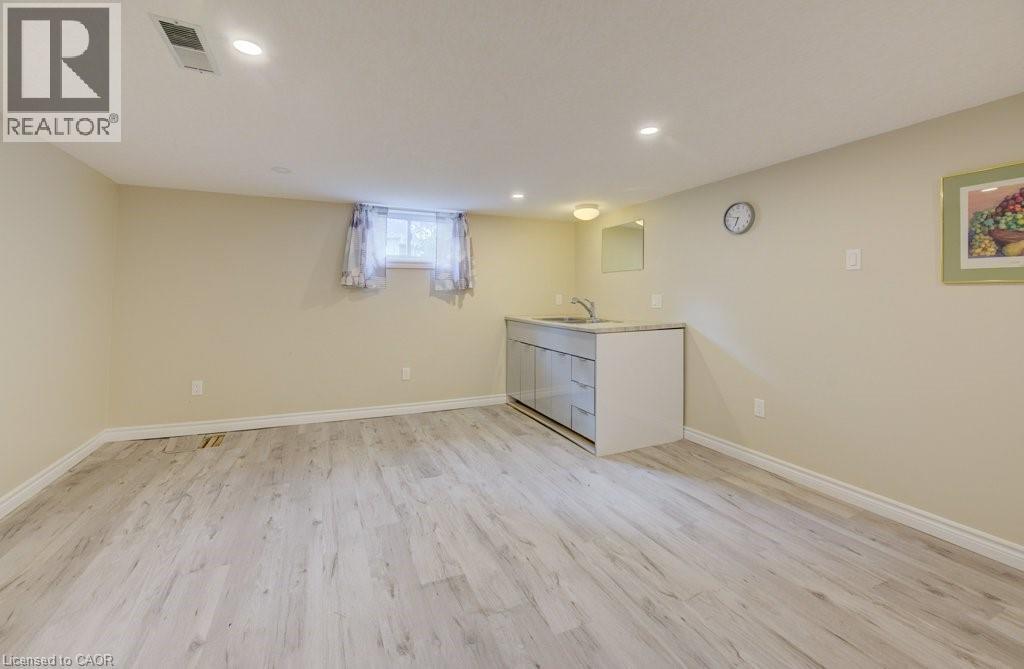492 Ephraim Street, Kitchener, Ontario  N2B 2C6 - Photo 24 - 40779071