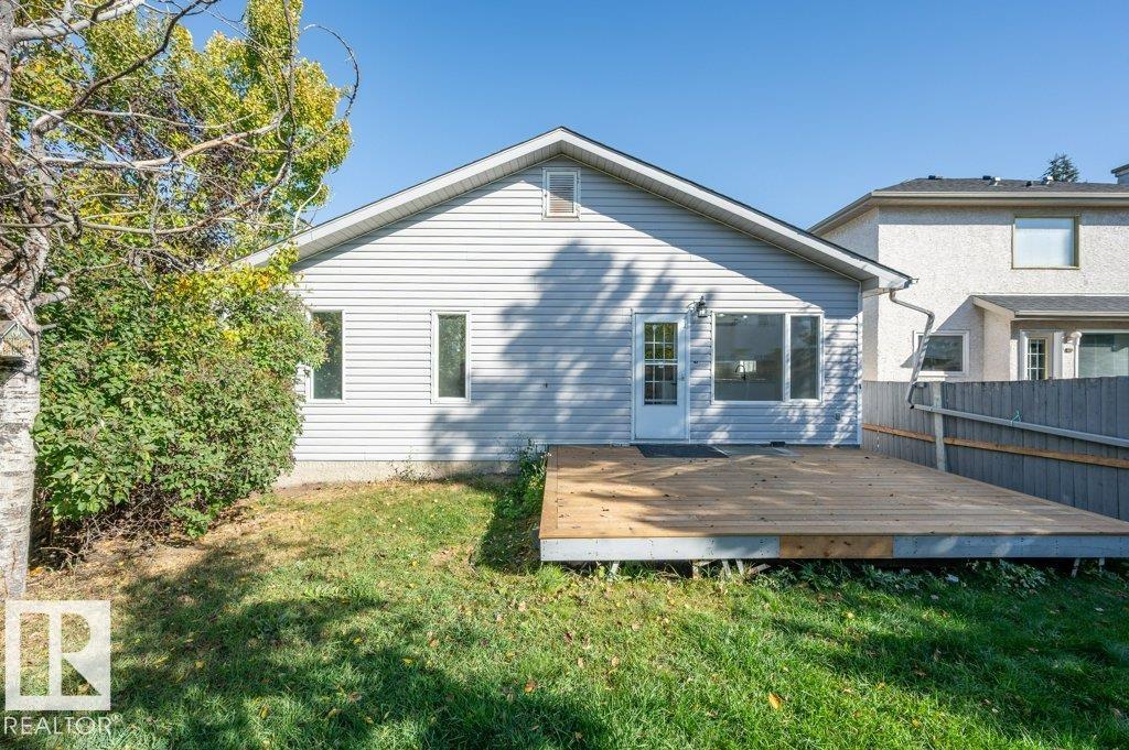 840 113a St Nw Nw, Edmonton, Alberta  T6J 6W4 - Photo 29 - E4460223