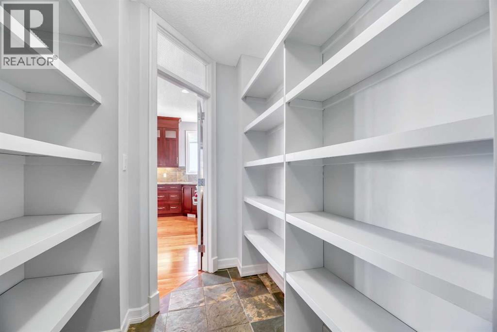 341 Rainbow Falls Way, Chestermere, Alberta  T1X 1W5 - Photo 24 - A2234898