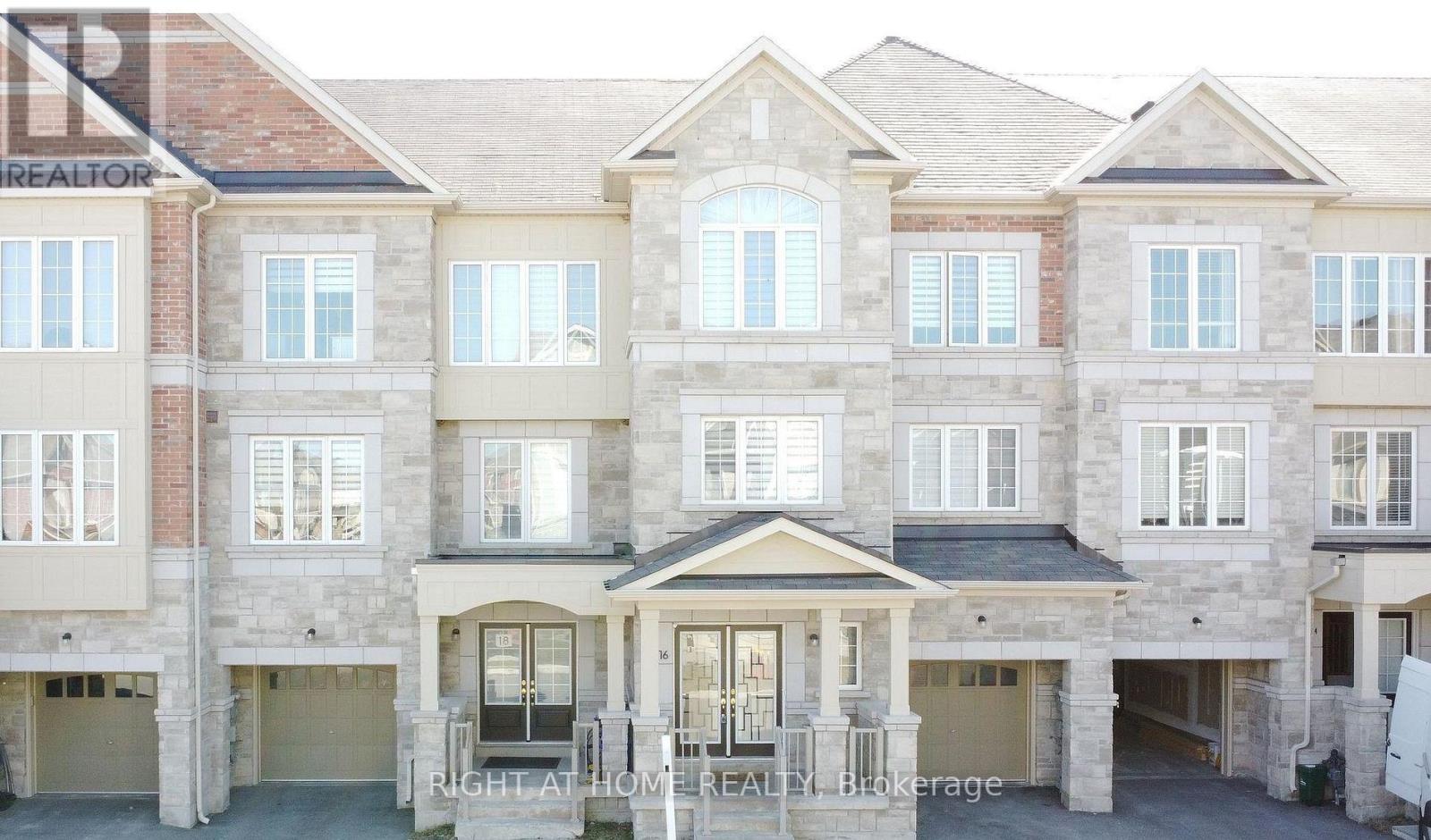 18 HARTNEY DRIVE, Richmond Hill, Ontario
