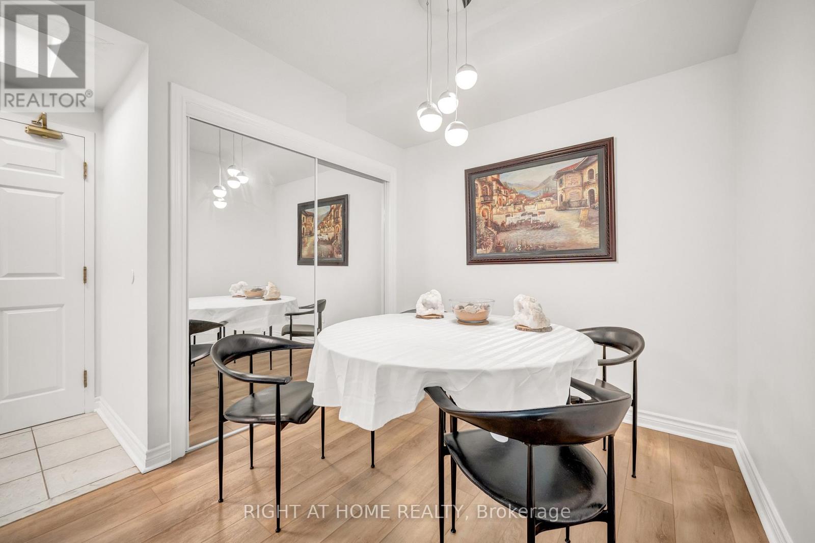 107a - 7398 Yonge Street, Vaughan, Ontario  L4J 8J2 - Photo 13 - N12461586
