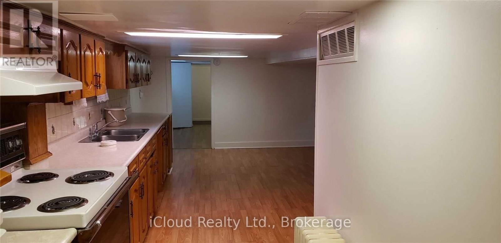 547 Lauder Avenue, Toronto, Ontario  M6E 3J5 - Photo 7 - C12461265