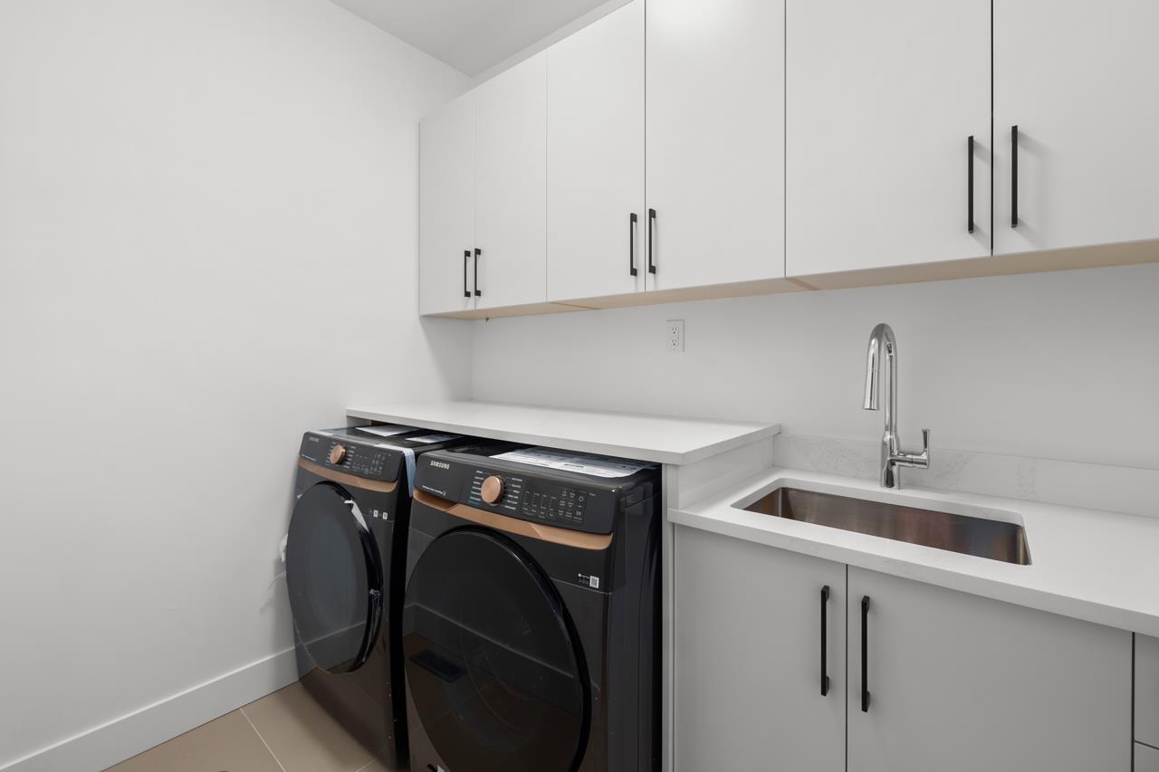 36074 Southridge Place, Abbotsford, British Columbia  V3G 1E2 - Photo 35 - R3049846