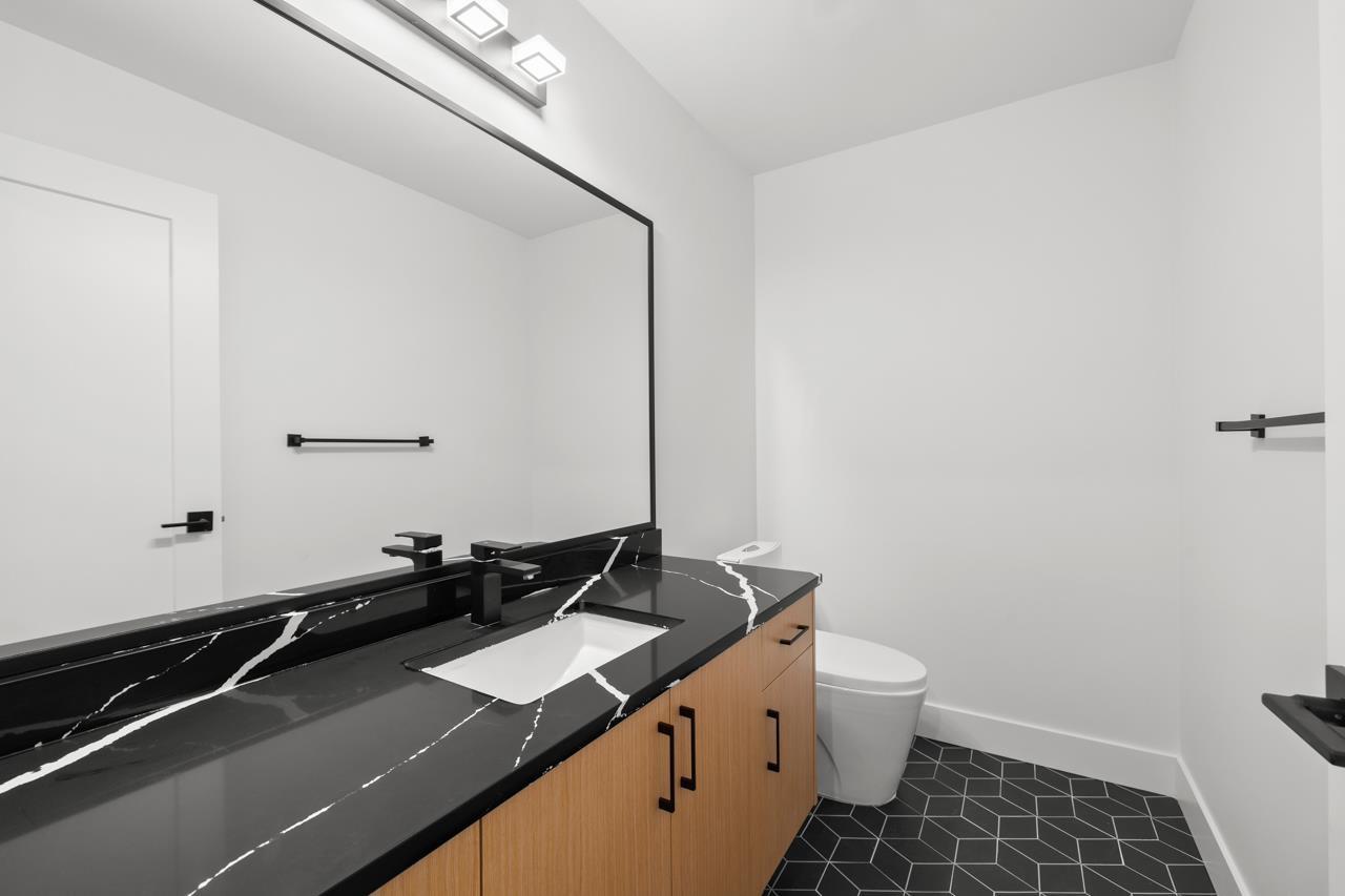 36074 Southridge Place, Abbotsford, British Columbia  V3G 1E2 - Photo 38 - R3049846