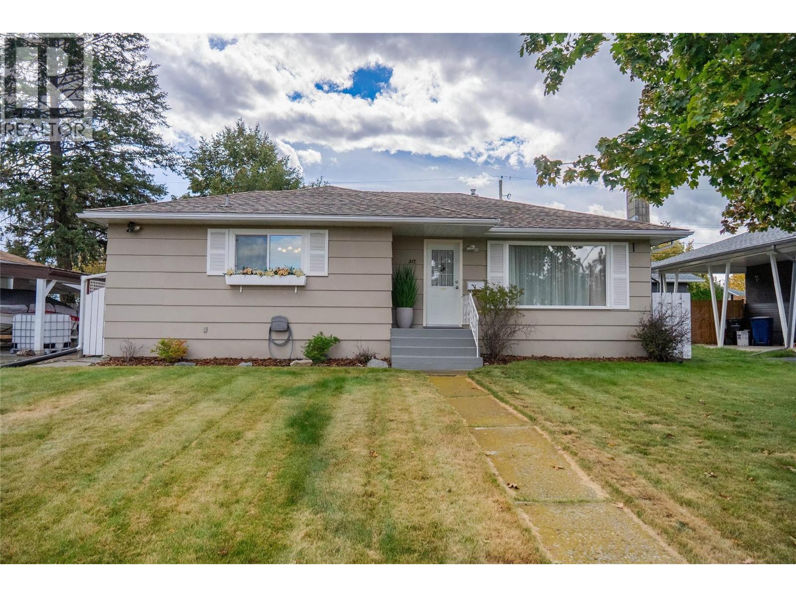 317 9th Street S, Cranbrook, British Columbia