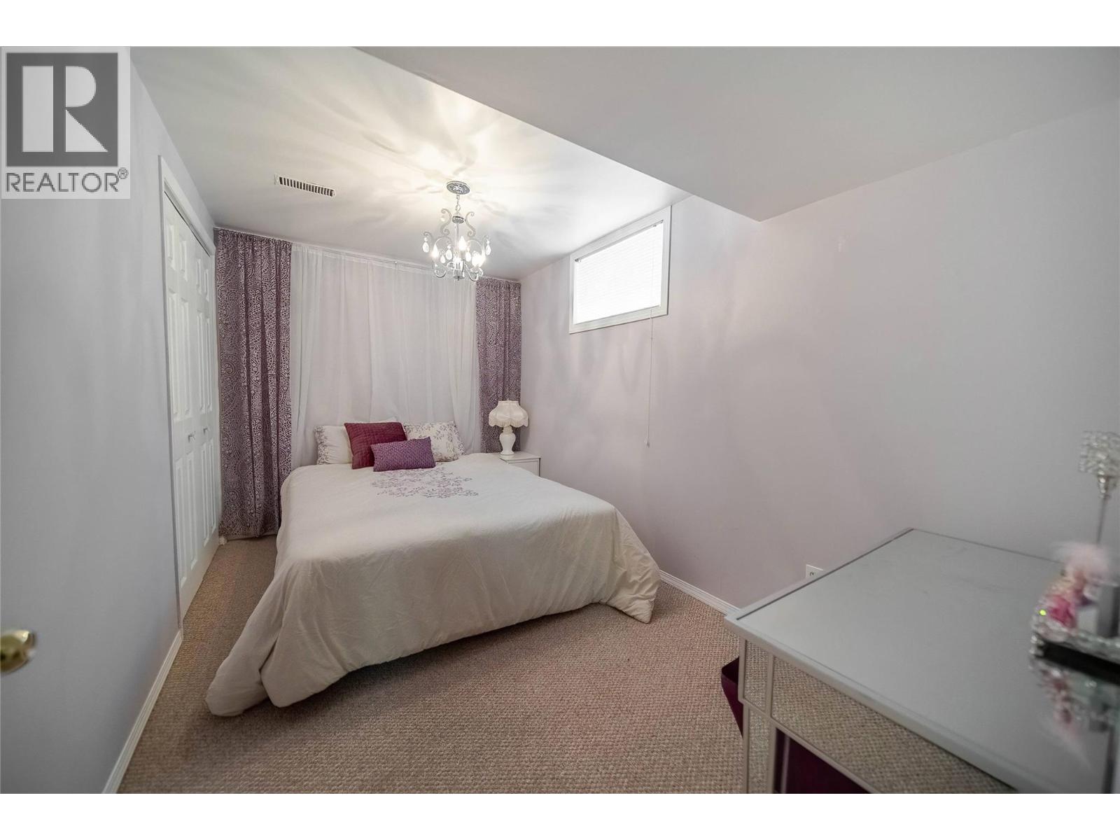 317 9th Street S, Cranbrook, British Columbia  V1C 1R2 - Photo 24 - 10365020