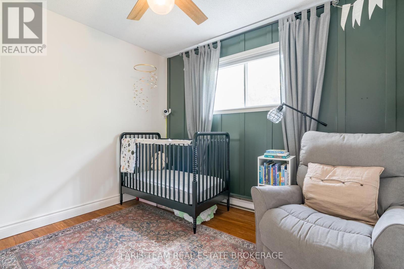427 Ann Street, Tay, Ontario  L0K 1R0 - Photo 16 - S12461577