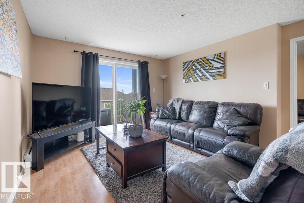155 Edwards Dr Sw, Edmonton, Alberta  T6X 1N6 - Photo 2 - E4462049