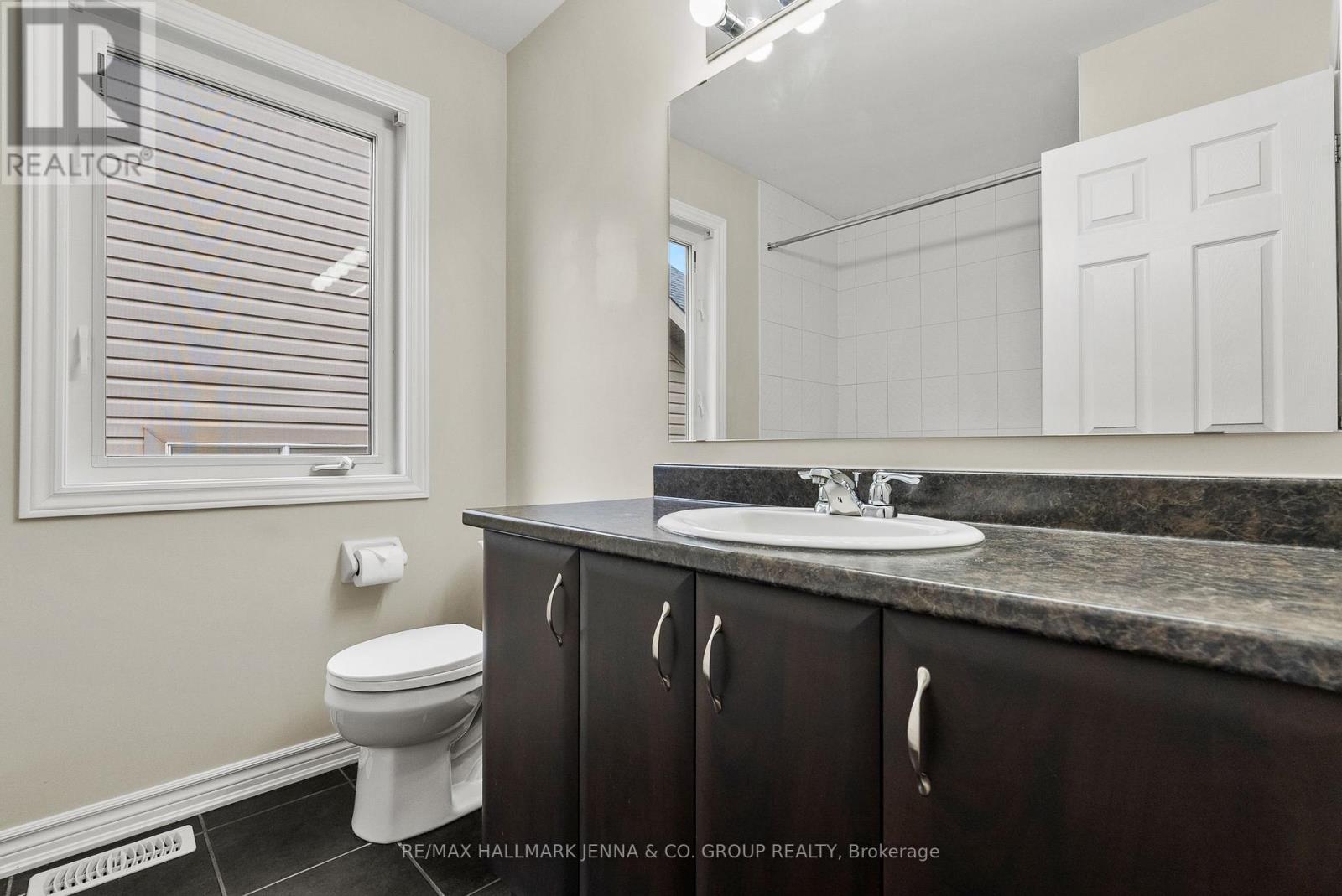 326 Gallantry Way, Ottawa, Ontario  K2S 0P8 - Photo 29 - X12461624