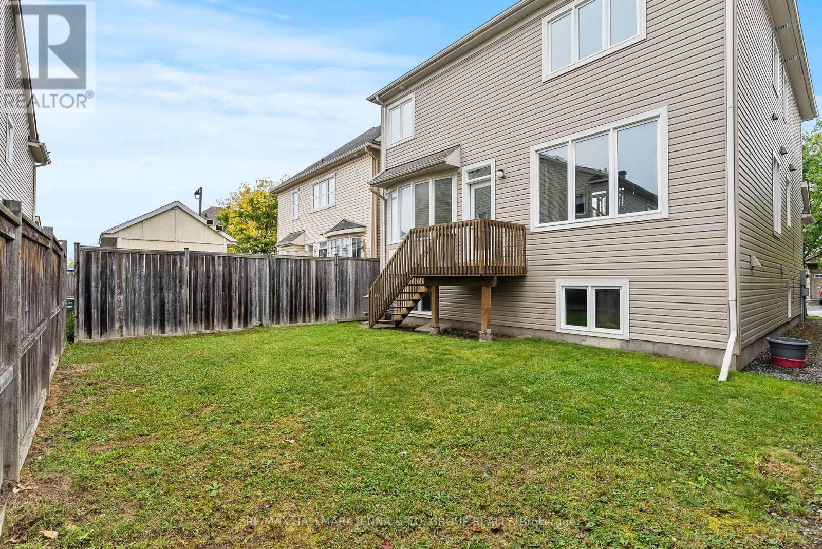 326 Gallantry Way, Ottawa, Ontario  K2S 0P8 - Photo 36 - X12461624
