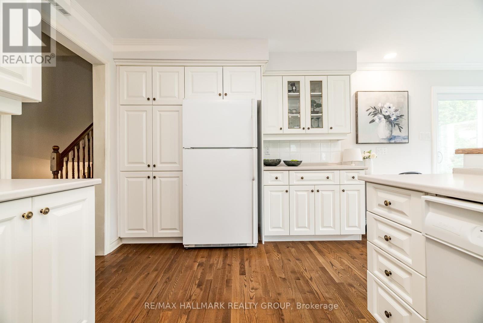 12 Ancona Crescent, Ottawa, Ontario  K2G 0N8 - Photo 24 - X12461657