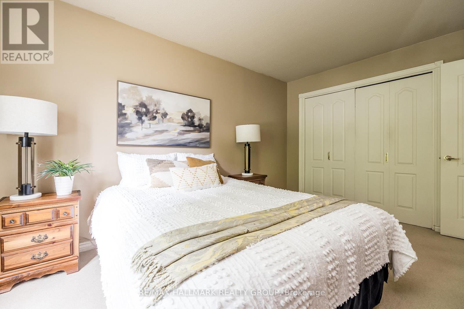 12 Ancona Crescent, Ottawa, Ontario  K2G 0N8 - Photo 34 - X12461657