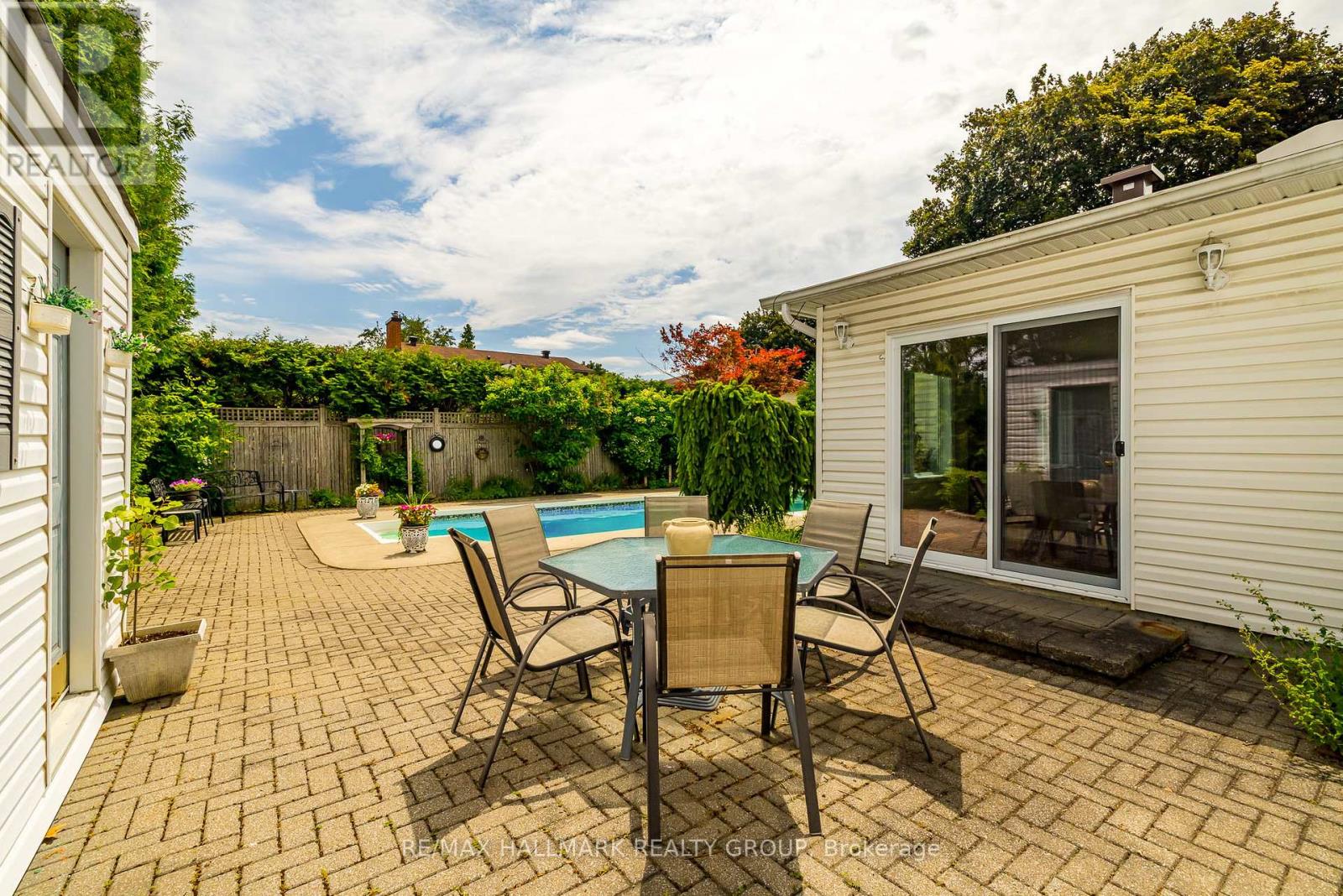 12 Ancona Crescent, Ottawa, Ontario  K2G 0N8 - Photo 49 - X12461657